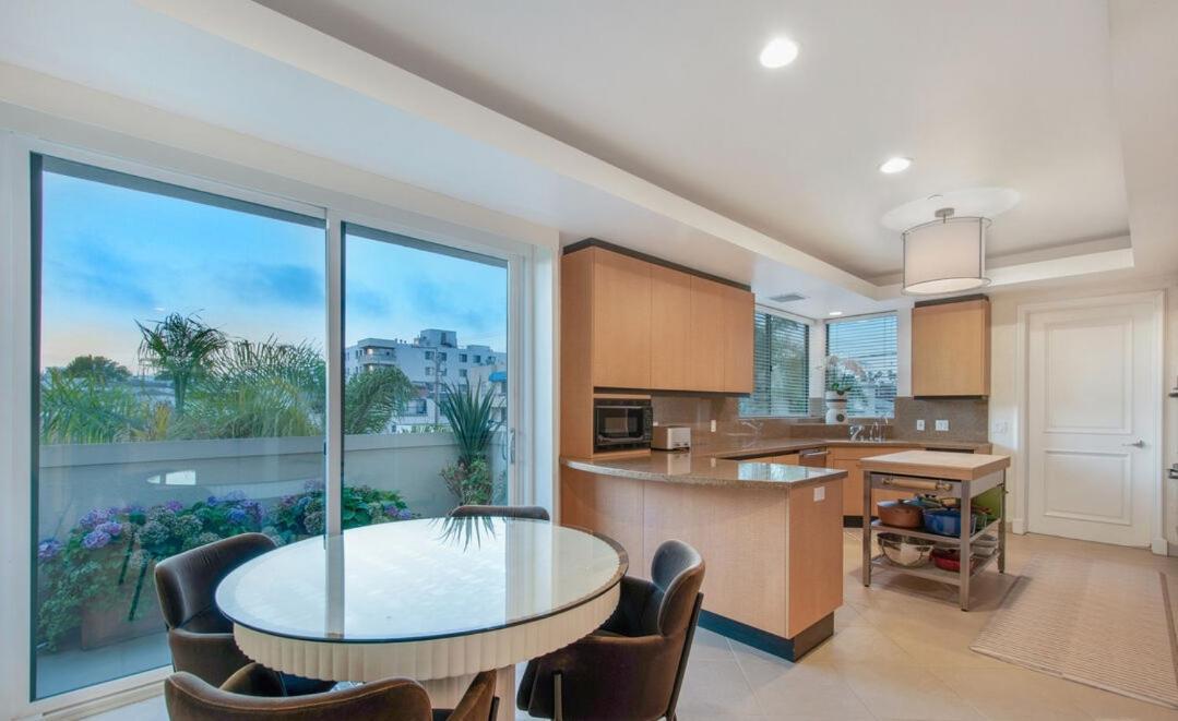 Exquisite 3 Bedroom Santa Monica Penthouse Apartamento *